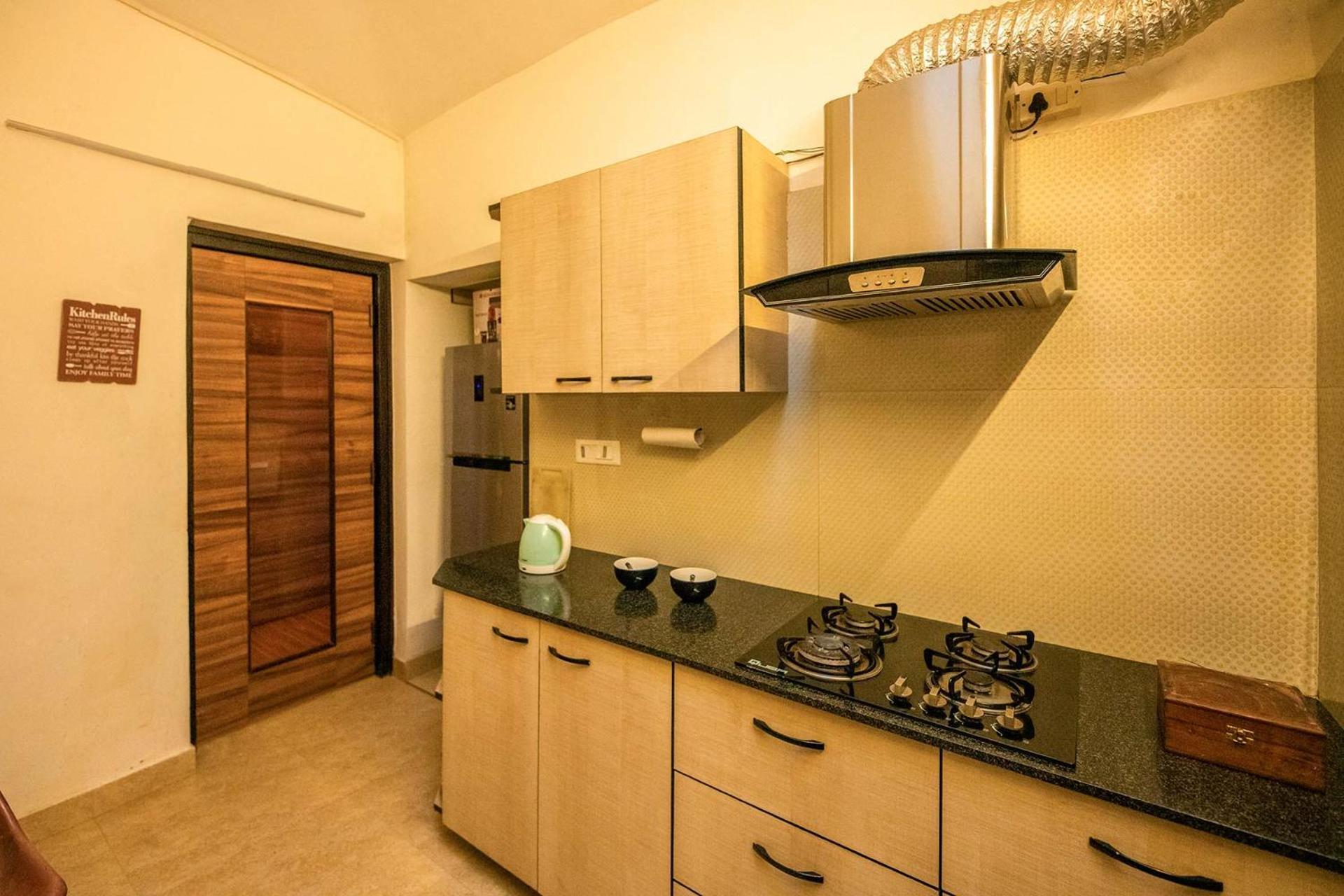 Stayvista At Oberoi'S Chalet Bhimtal Bagian luar foto
